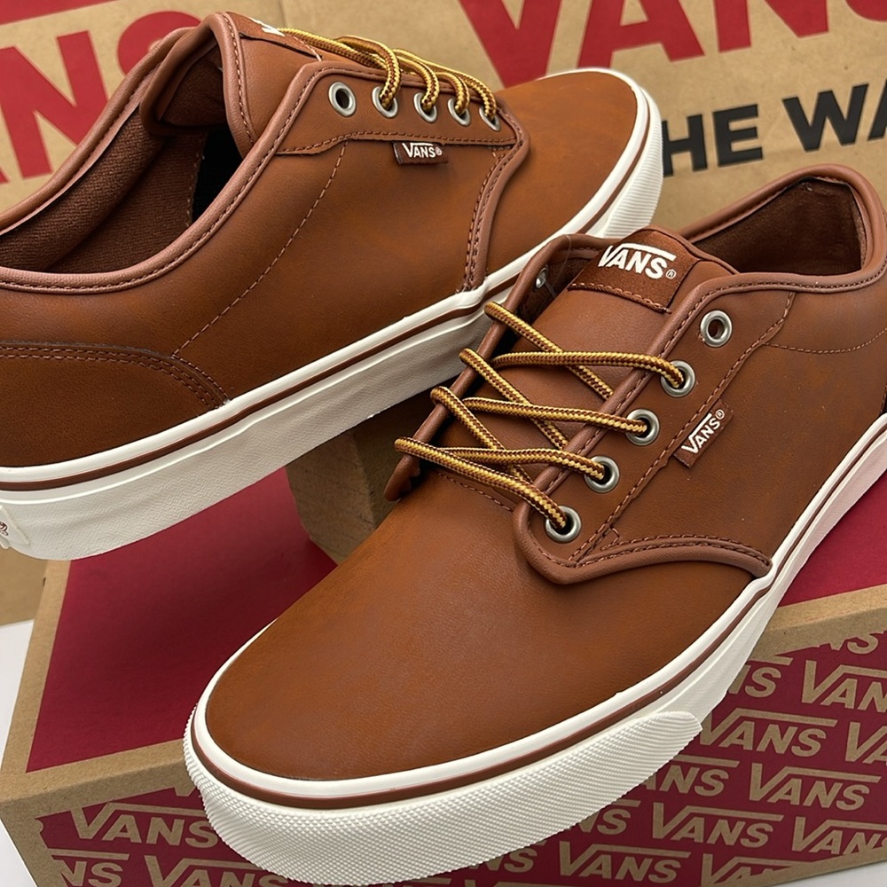 Vans WMNS Leather Sneakers with White Accents Atwood (Leather)Brown/Marshmallow - Picture 11 of 16
